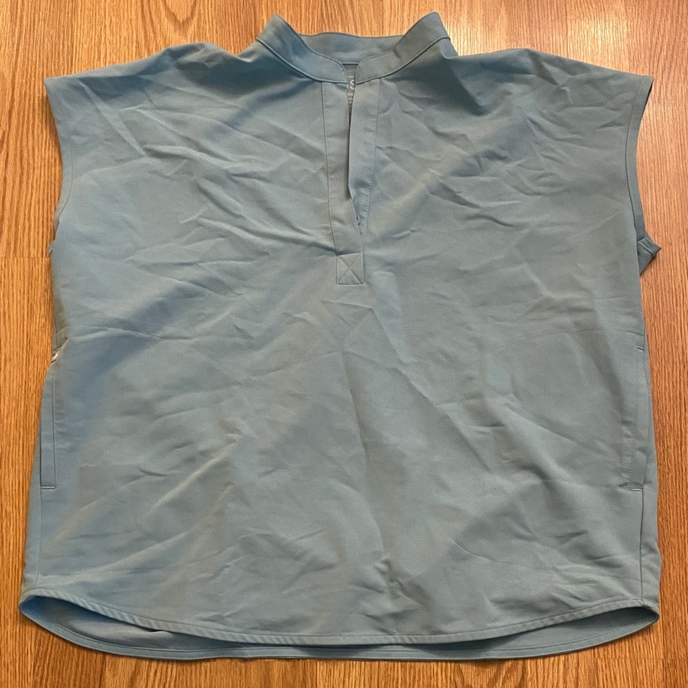 women's Seaglass Rafaela™ - Oversized Scrub Top - M / Seaglass